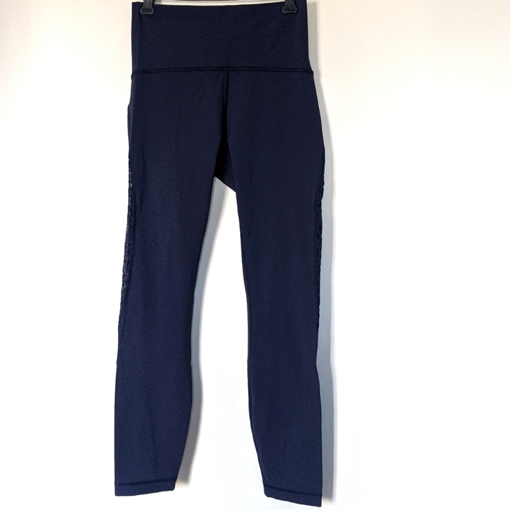 Navy Lululemon lace/luxtreme leggings